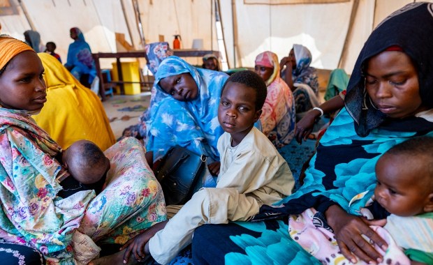 "Z zimną krwią zabito wszystkich". Masakra w szpitalu położniczym w Sudanie