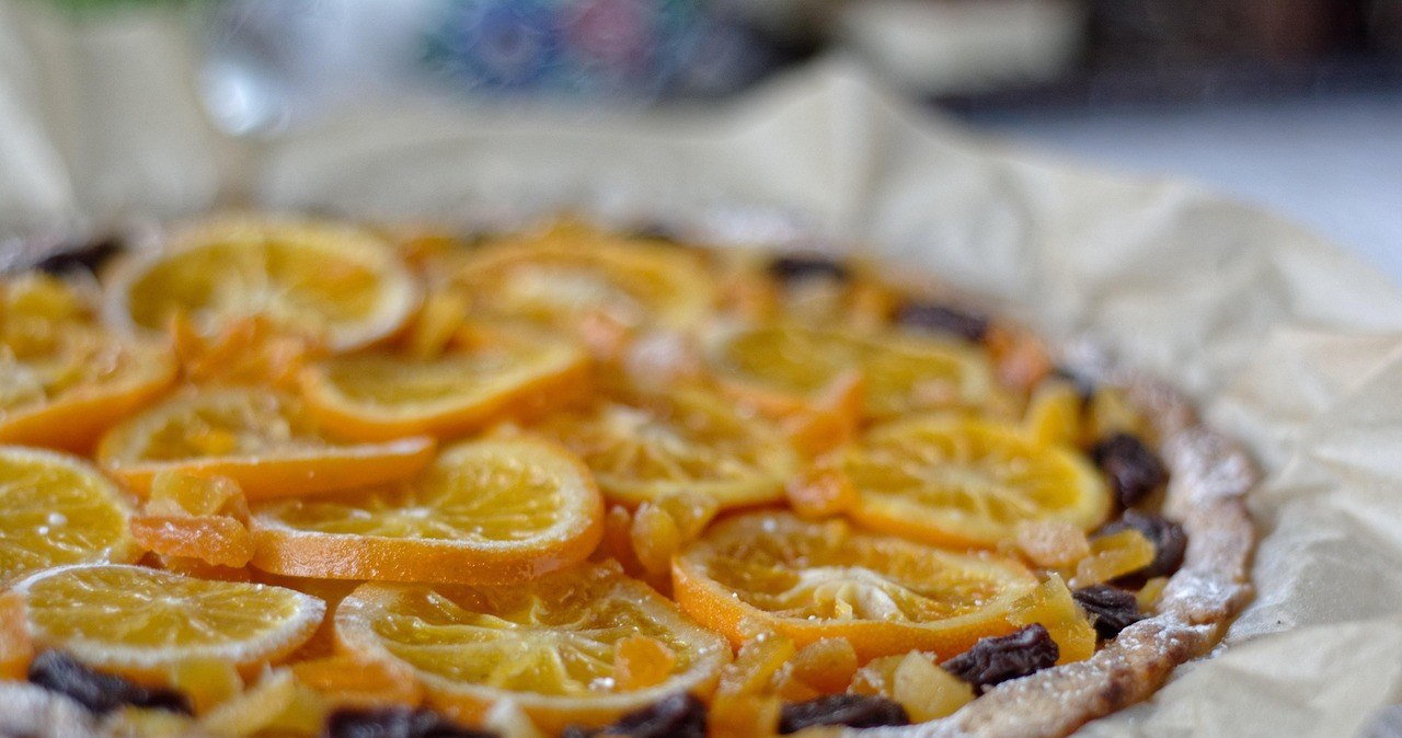 За бажанням - можете прикрасити торт апельсинами чи мандаринами - це додасть новорічного настрою /pixabay.com