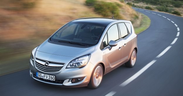 Za dopłatą Meriva oferowana będzie z 17- lub 18-calowymi alufelgami. /Opel