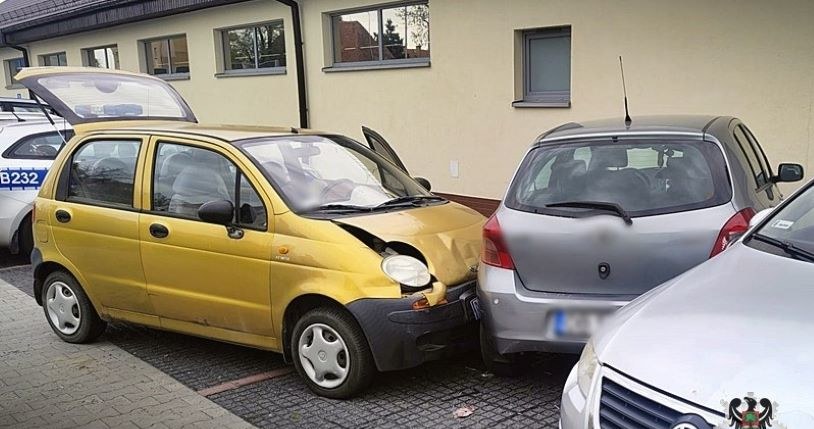 Za kierownicą Daewoo Matiza siedział 13-latek. /Policja