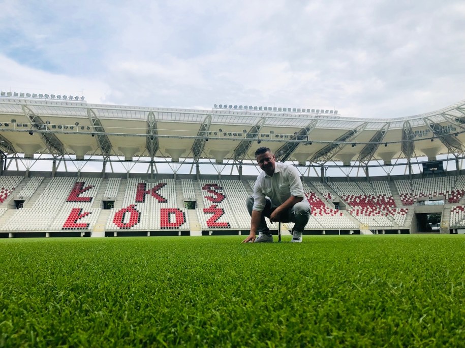 Za murawy na stadionach ŁKS i Widzewa odpowiada główny konsultant PZPN ds. muraw i groundsman łódzkiego MAKiS – Andrzej Trojan /Agnieszka Wyderka /RMF FM