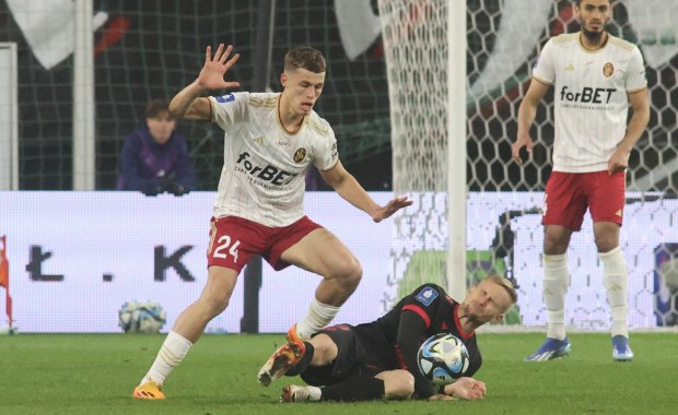 Za nami derby Łodzi w piłkarskiej ekstraklasie. Sędziował Szymon Marciniak