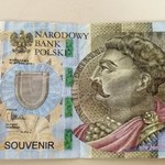 Za płatność fałszywym banknotem grozi nawet osiem lat pozbawienia wolności