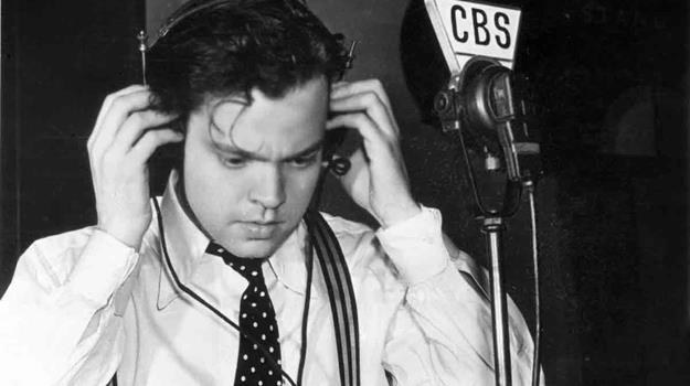 Za sprawą swojej audycji Orson Welles oszukał miliony Amerykanów /materiały prasowe