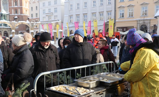 Za tydzień na krakowskim Rynku Głównym wigilia dla potrzebujących 