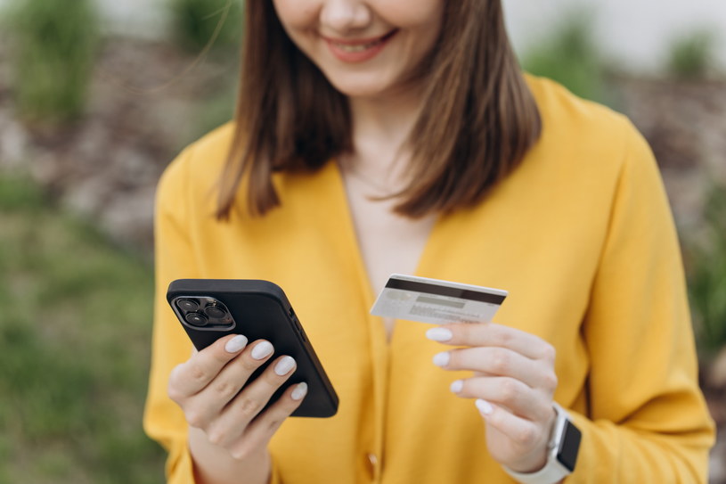 Za wszystko.pl, nową stroną do internetowych zakupów, stoi Comarch /123RF/PICSEL