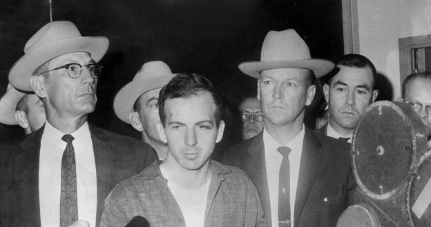 Za zabójcę Kennedy'ego został uznany Lee Harvey Oswald /AFP