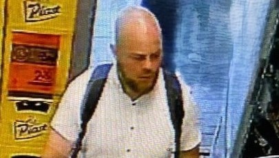 Zaatakowali pracownika Żabki. Szuka ich policja 