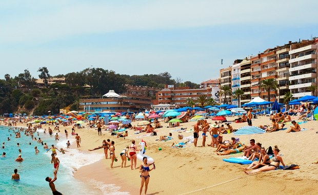 Zabawa na plaży kosztowała ich fortunę. Sąd wydał wyrok po 11 latach