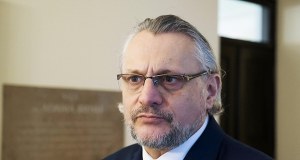 Zabieg bez kolejki dla syna polityka KO? "Potwierdzają się informacje"