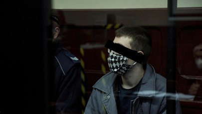 Zabił siekierą rodziców i 7-letniego brata. Ruszył jego proces