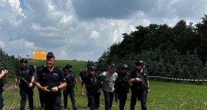 Zabił teścia i ranił teściową. Policjanci zatrzymali poszukiwanego 49-latka