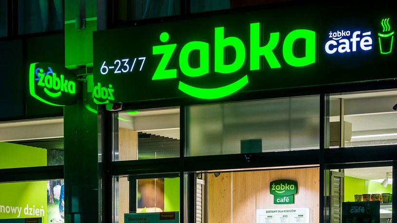 Żabka dumnie prezentuje „sklepy jutra” i zamierza je zbudować w całej Polsce /Geekweek