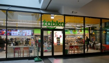 Żabka wystrzeliła na giełdzie. Japoński gigant chce zapłacić miliardy