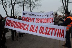 Zablokowali drogę TIR-om. Olsztyn walczy o obwodnicę