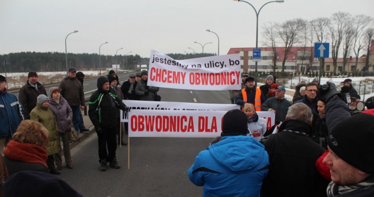 Zablokowali drogę TIR-om. Olsztyn walczy o obwodnicę