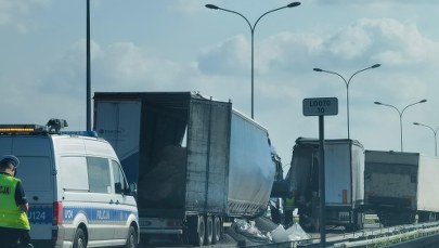 Zablokowana S5 w Wielkopolsce. Zderzenie trzech tirów