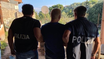 Zabójca ukrywał się w zagrodzie owiec. Uciekł z więzienia "dla miłości"