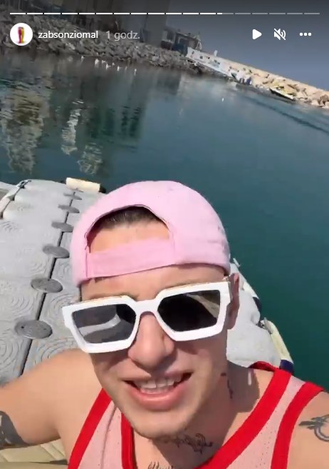 Żabson chwali się wakacjami w Dubaju na IG @zabsonziomal /Instagram