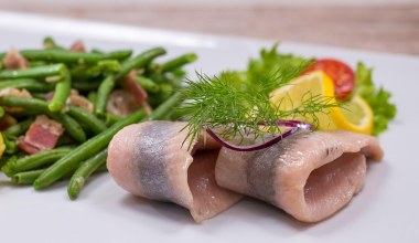 Забудьте про замочування в молоці: цей метод робить оселедець бездоганним