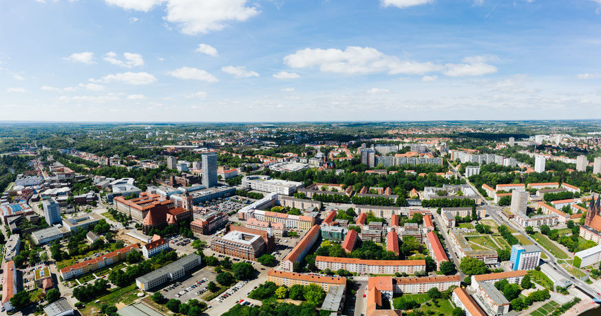 Zabytkowa architektura, bliskość Odry i mnóstwo zieleni - Frankfurt to naprawdę przyjazne miejsce do życia /123RF/PICSEL