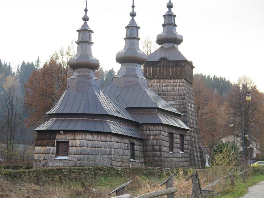 Zabytkowa cerkiew w Szczawniku /Maciej Pałahicki /RMF FM