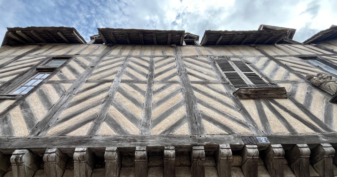 Zabytkowe domy w mieście Chateaudun