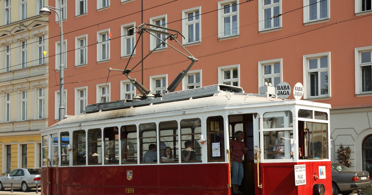 Zabytkowy tramwaj "Baba Jaga" z Wrocławia /RDrozd /Wikimedia