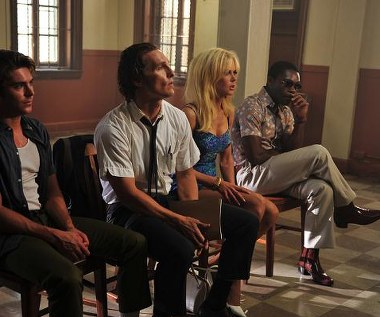 Zac Efron, Matthew McConaughey, Nicole Kidman i David Oyelowo w scenie z filmu "Pokusa"