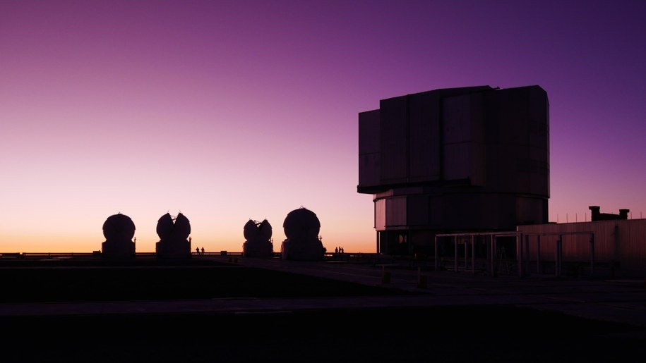 Zachód Slońca nad Obserwatorium Paranal /Fot. Grzegorz Jasiński /RMF FM