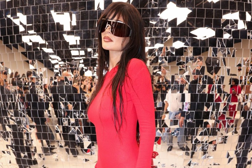 Zachwycająca Kylie Jenner podczas Tygodnia Mody w Paryżu. Ale figura!