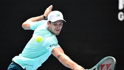 Zacięty bój o półfinał. Hubert Hurkacz za burtą Australian Open