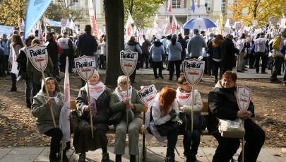 Żądali większych nakładów na edukację. "Rząd w naszej sprawie kłamie, a sami jak żyją?"