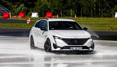 Zadebiutował Peugeot 308 SW Hybrid. Lepszy od benzyniaka?