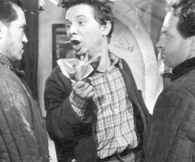 Zadebiutował w 1953 rolą w "Celulozie" Jerzego Kawalerowicza. Potem grał m.in. w "Ewa chce spać" Tadeusza Chmielewskiego (1957), "Hydrozagadce" Andrzeja Kondratiuka (1970), "Atrakcyjny pozna panią" Marka Rębacza (2004) i serialu Radosława Piwowarskiego "Stacyjka" (2004).

Jego ostatnim filmem była produkcja Konrada Szołajskiego "Kop głębiej" z 2011 roku.