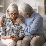 Zadłużenie seniorów wzrosło. Rekordzista ma ponad 96 mln zł do oddania