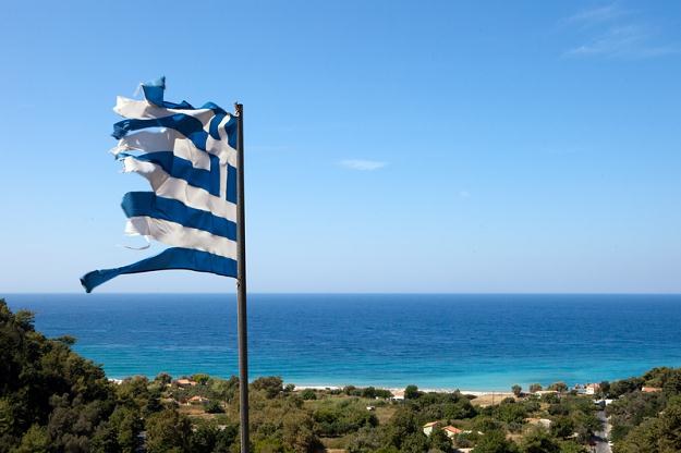 Zadłużoną i bliską bankructwa Grecję zmuszono do kolejnych cięć budżetowych /&copy; Panthermedia