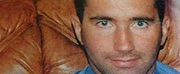 Krzysztof Olewnik został porwany w październiku 2001 r. 2 lata później rodzina wpłaciła okup. Mimo to Olewnik został zamordowany. Ciało ofiary znaleziono w 2006 r., w lesie w miejscowości Różan (Mazowieckie).