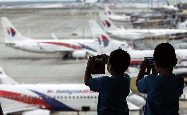 Zaginiony boeing: Pół roku poszukiwań, rodziny w rozpaczy