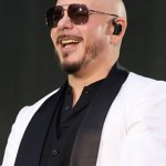 Pitbull wokalista