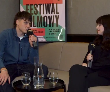 Zagrał w głośnym polskim filmie. Mieszko Chomka o debiucie aktorskim w "Trzech miłościach"