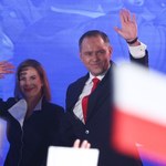 Zagraniczna agencja o wygranej Nawrockiego. "Pogłębia niepewność"