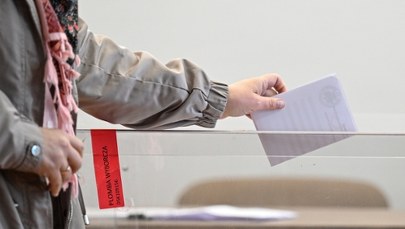 Zagraniczni obserwatorzy mają uwagi do wyborów w Polsce