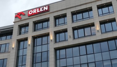 Zainwestował w "Orlen". Emeryt stracił 130 tysięcy złotych, policja ostrzega