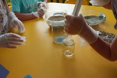 Zajęcia dla szkół i przedszkoli  z cyklu „Czysta woda dla zdrowej Planety”.