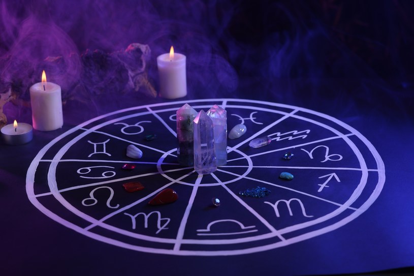 Zajęcia skupiające się na magii i okultyzmie coraz częściej pojawiają się w ofertach prestiżowych uczelni np. w 2022 podobny kurs utworzył Uniwersytet Południowej Kalifornii /123RF/PICSEL