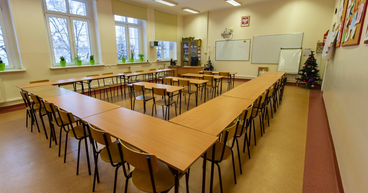 Zajęcia w szkołach odwołane? Zimowa aura może być powodem /Stanislaw Bielski/REPORTER /East News