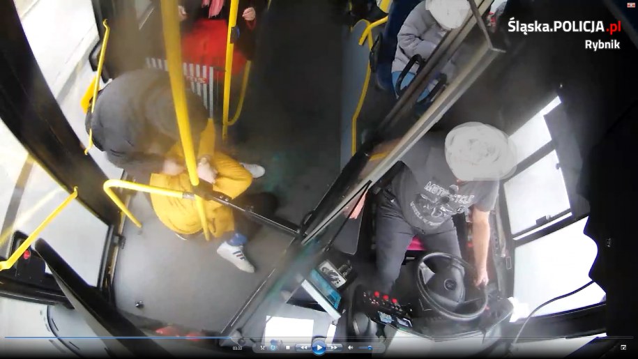 Zajście zarejestrowały kamery monitoringu /Policja