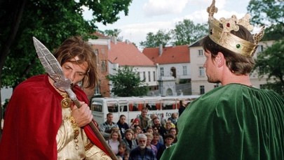Zakaz broni w Gnieźnie. W piątek Sejm i Senat świętują koronację