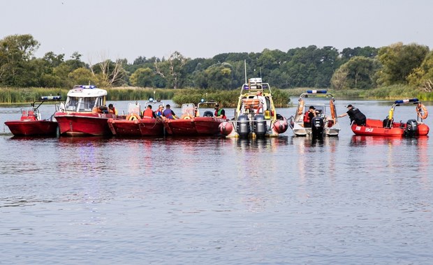 Zakaz korzystania z wód Odry przedłużony do 25 sierpnia